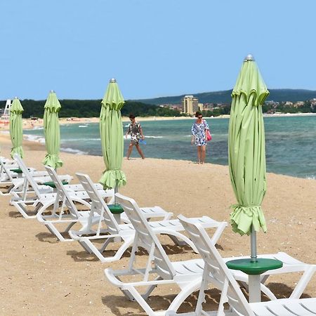 Villas Holidays Приморско Экстерьер фото
